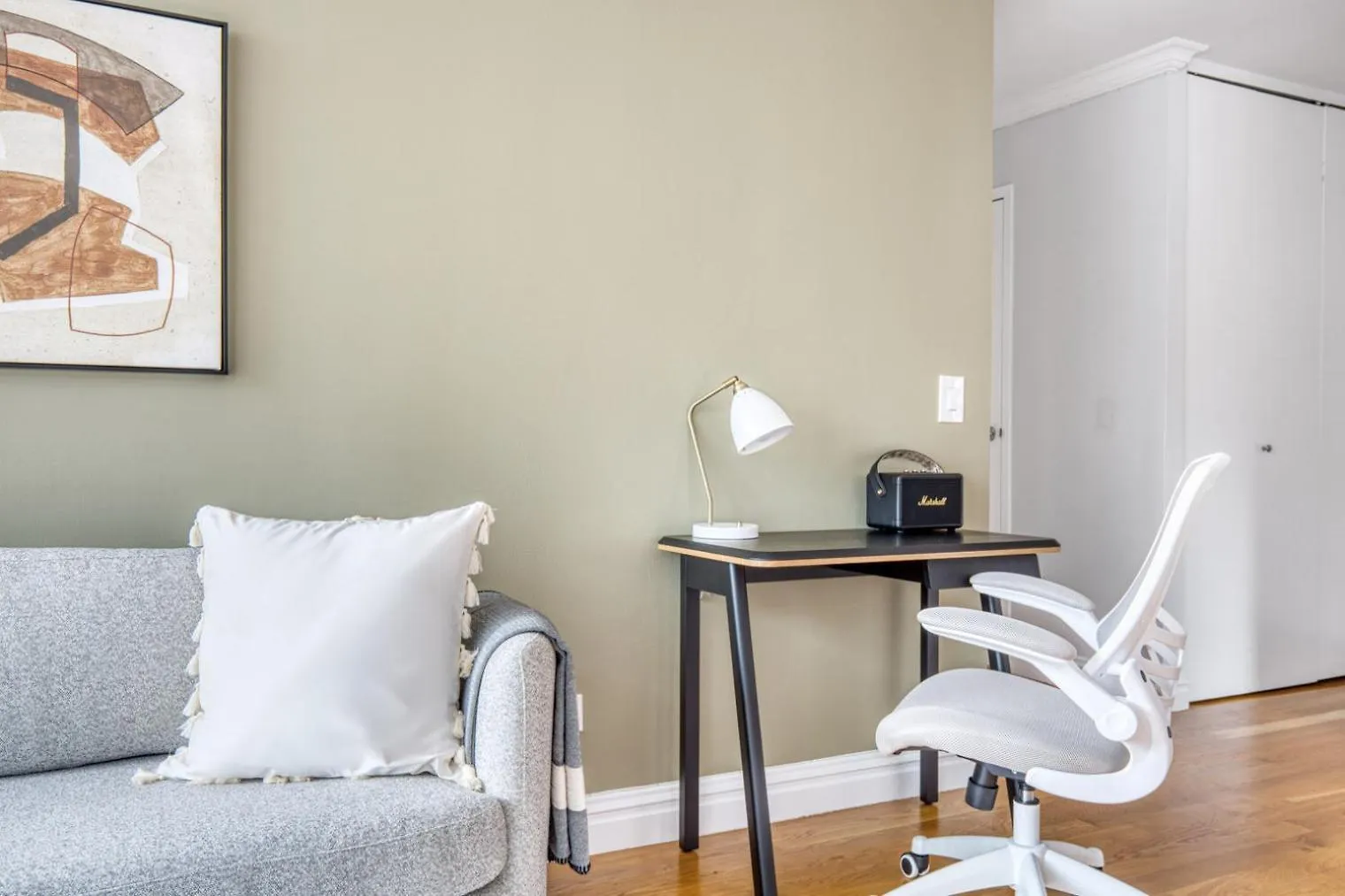 Midtown 1Br W Dm Elevator Gym Nr Times Sq Nyc-799 Apartment New York